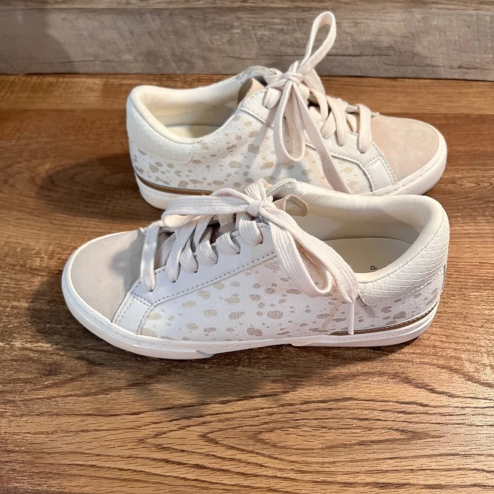 A New Day Women's Sneakers - Cream and White - Picture 4 of 11